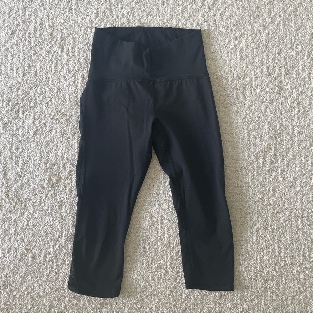 Lululemon Black Cropped Leggings